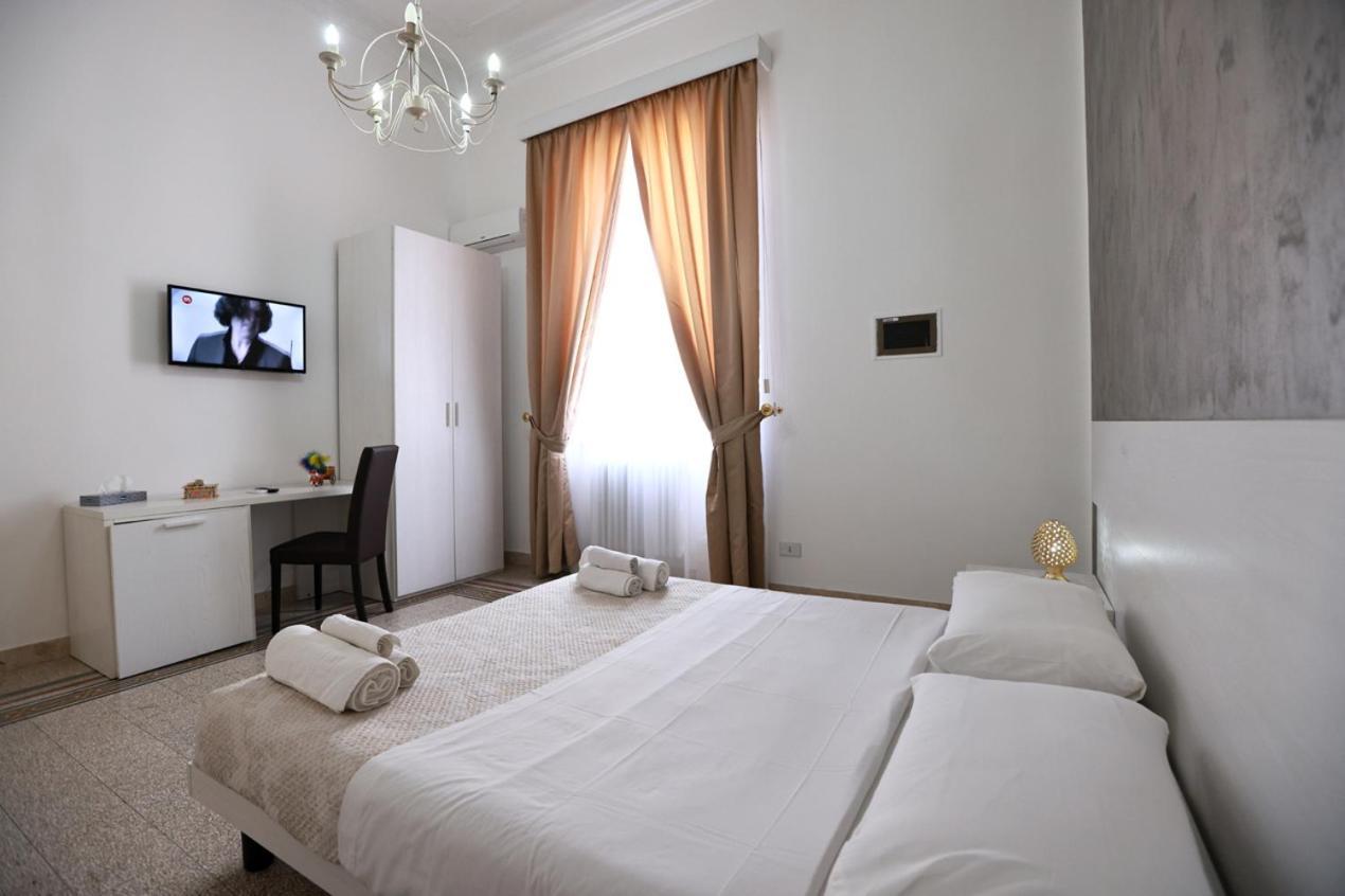 Il Siciliano Room'S & Suite Palermo Bagian luar foto