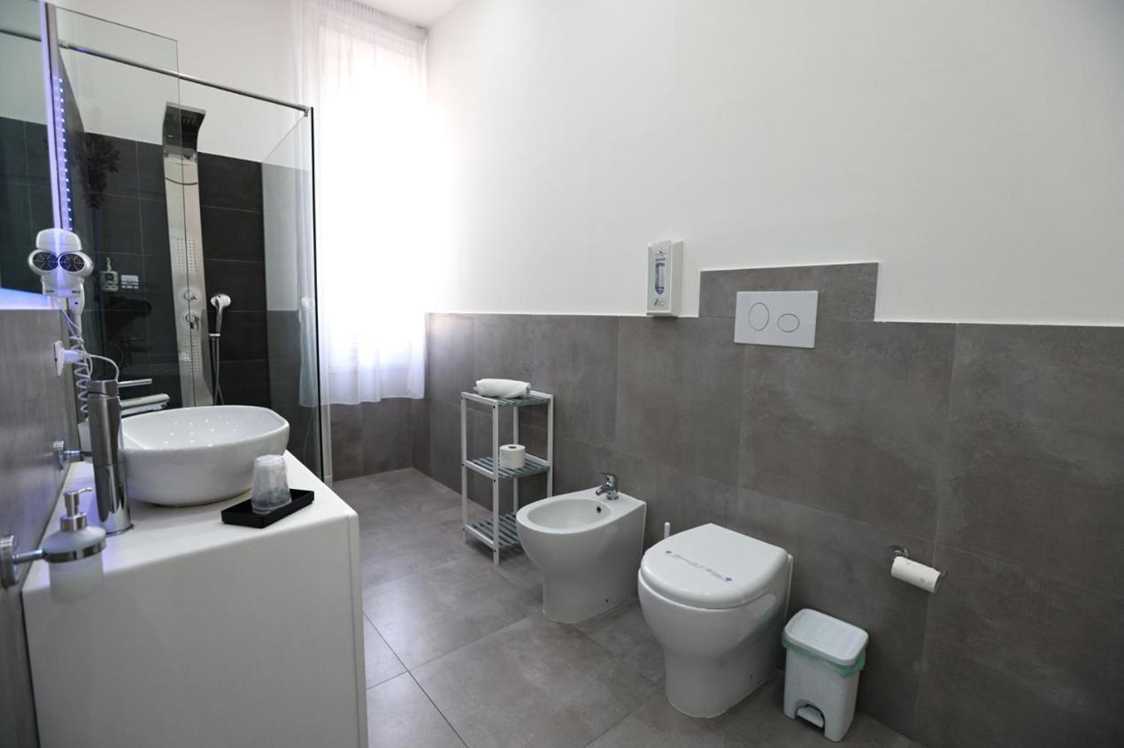 Il Siciliano Room'S & Suite Palermo Bagian luar foto