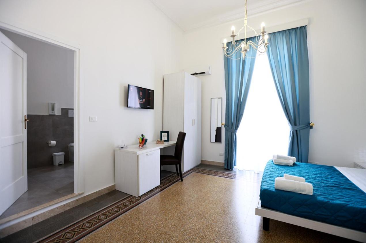 Il Siciliano Room'S & Suite Palermo Bagian luar foto